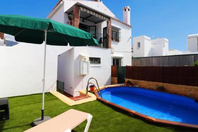Penthouse for holidays in Burriana (Nerja)